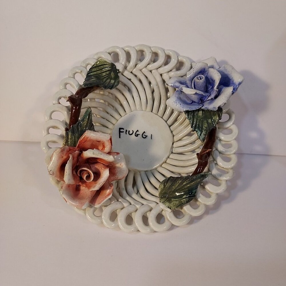 Vintage Italian Handmade Woven Lattice Basket Bowl RED WHITE & BLUE ROSES - Picture 3 of 16